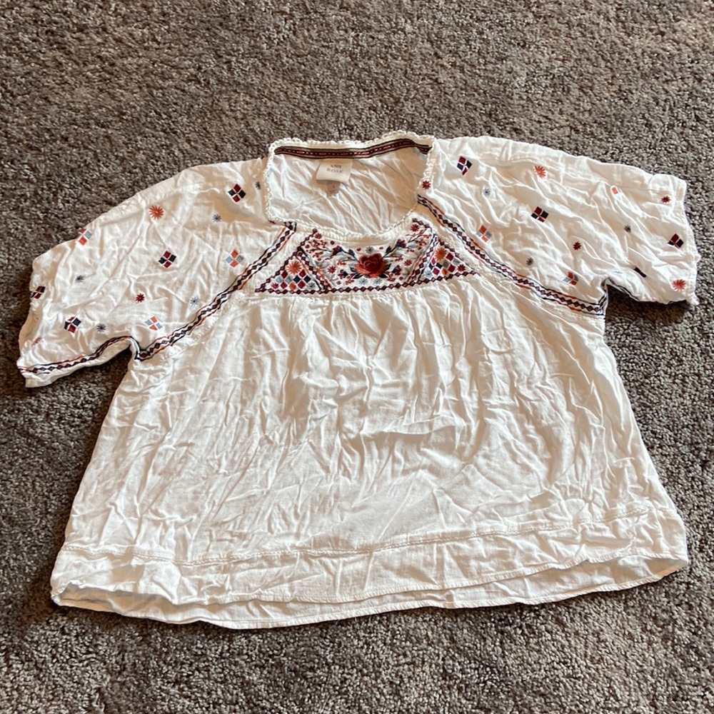 KNOX ROSE Boho embroidered top